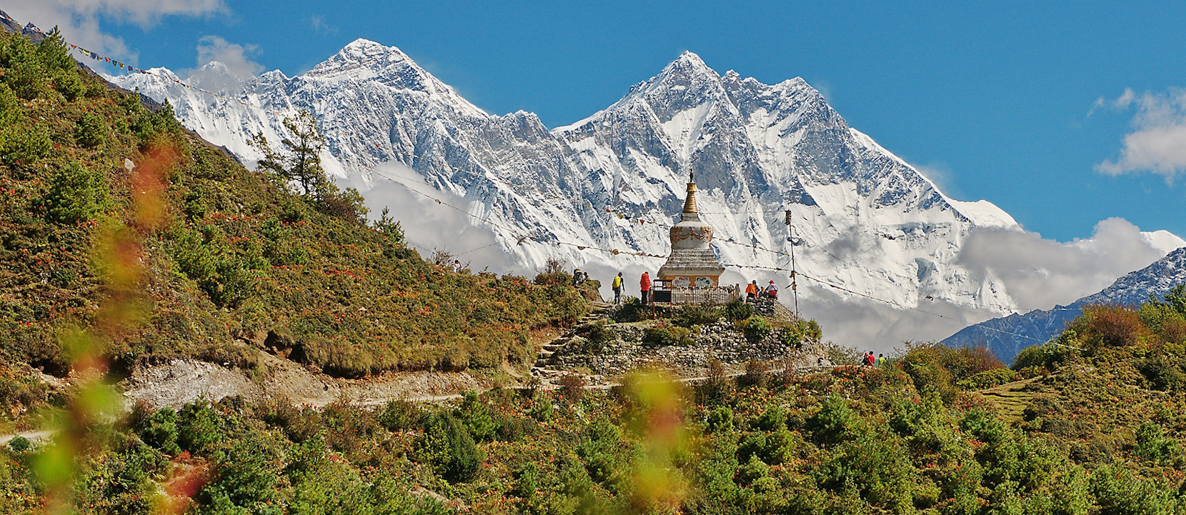 6 Day Majestic Nepal and Mount Everest tour ( Private tour for two ) WITH MT EVEREST MOUNTAIN FLIGHT INCLUDED 